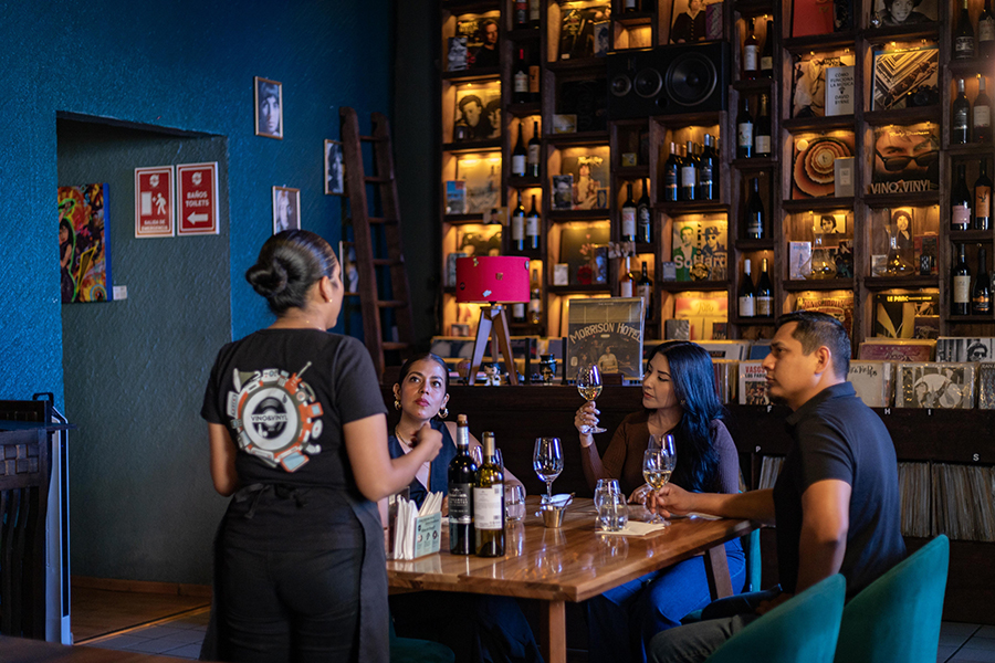 Imagen del evento Vino & Vinyl